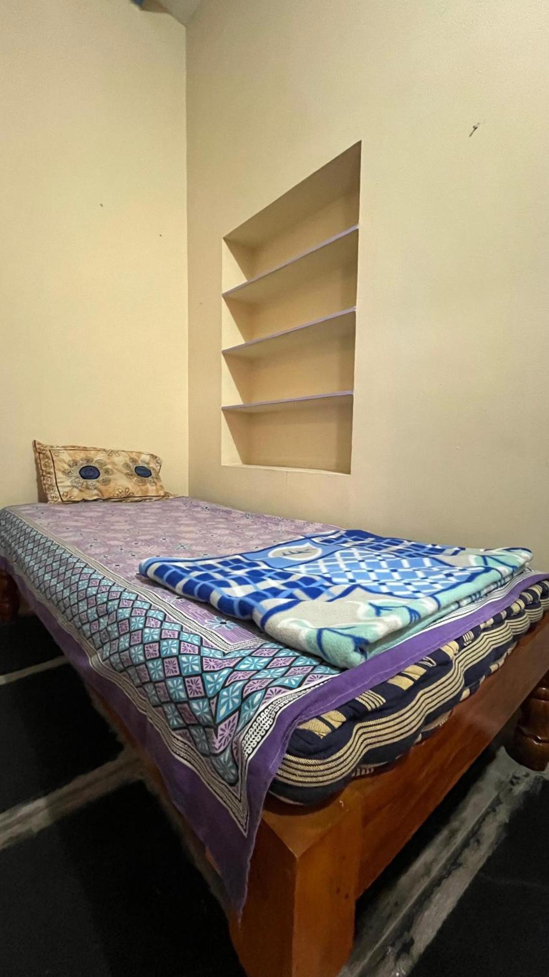 Homestay Jay Anegundi